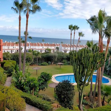 Appartement Met Zeezicht En Vlakbij Het Strand Manilva Dış mekan fotoğraf