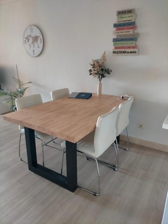 Appartement Met Zeezicht En Vlakbij Het Strand Manilva Dış mekan fotoğraf