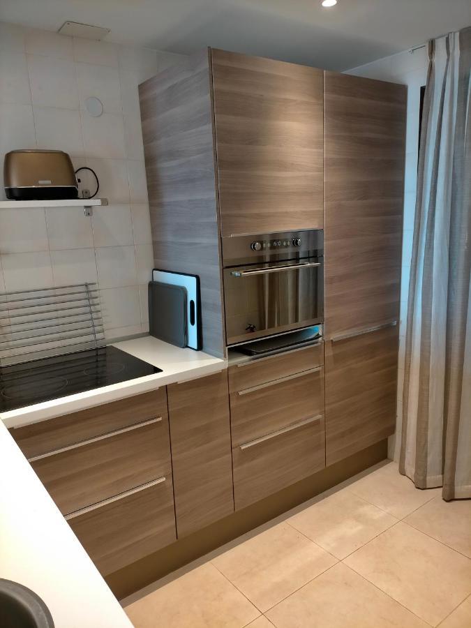 Appartement Met Zeezicht En Vlakbij Het Strand Manilva Dış mekan fotoğraf