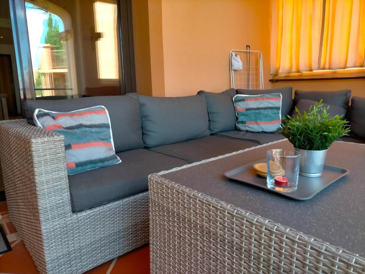 Appartement Met Zeezicht En Vlakbij Het Strand Manilva Dış mekan fotoğraf