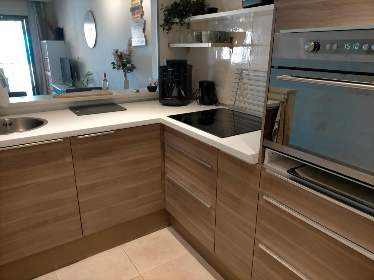 Appartement Met Zeezicht En Vlakbij Het Strand Manilva Dış mekan fotoğraf
